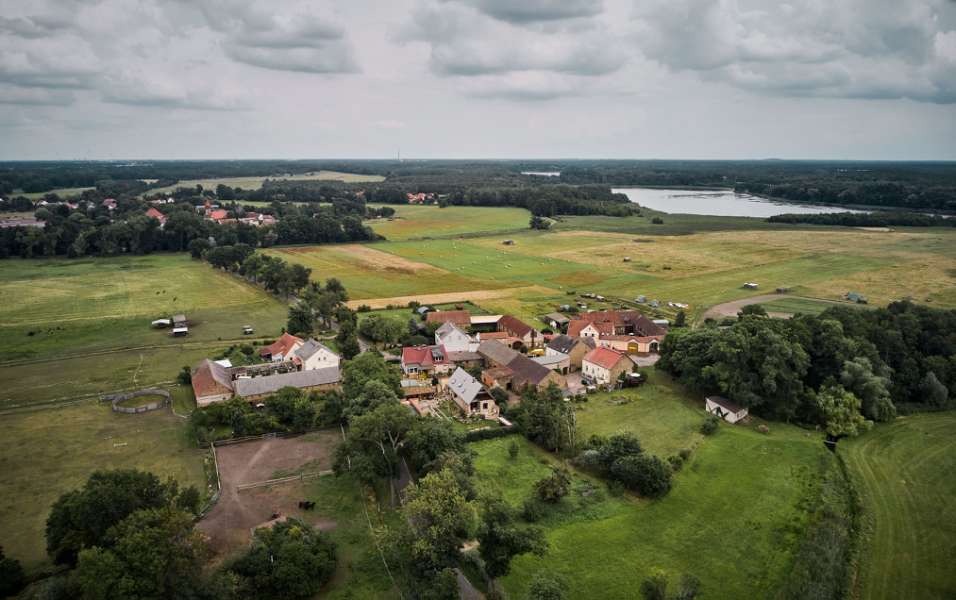 Berliner Architekt wählt Stahlprofile für eigenes Architektenhaus, Am Fischerkietz 6a, 14974 Ludwigsfelde